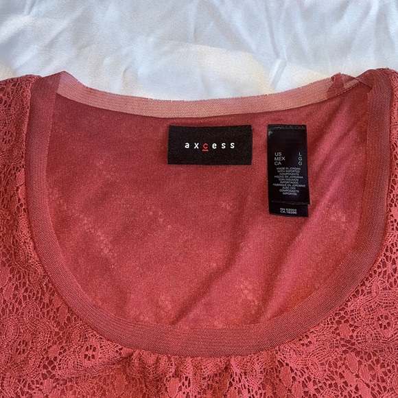 Liz Clairborne (Axcess) lace blouse - Picture 6 of 6